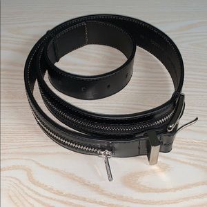 New Rebeccaminkoff genuine leather size M belt